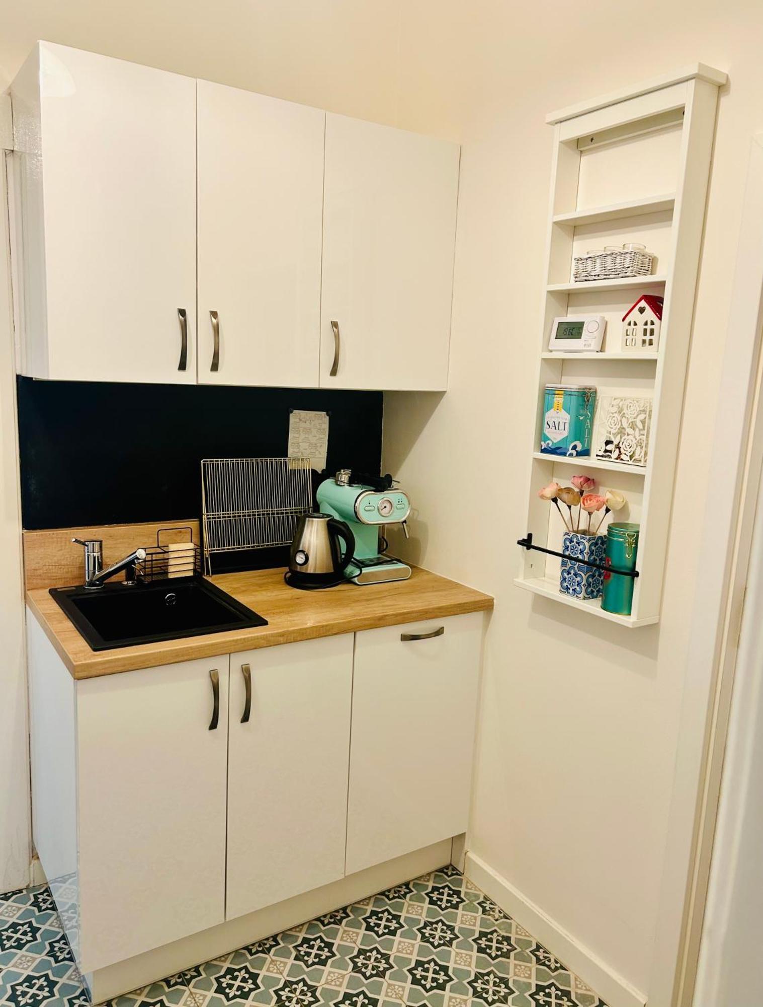 Moderni Apartman Na Hluboke V Praze - Idealni Pro 4 Прага Екстер'єр фото